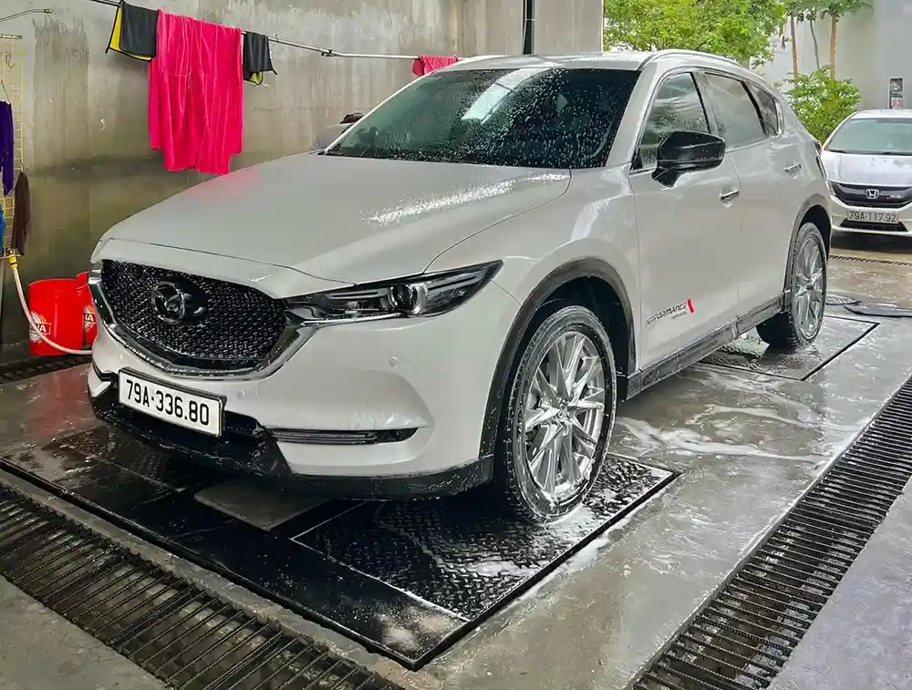 Cho thuê xe 4 chỗ Mazda CX5 2021