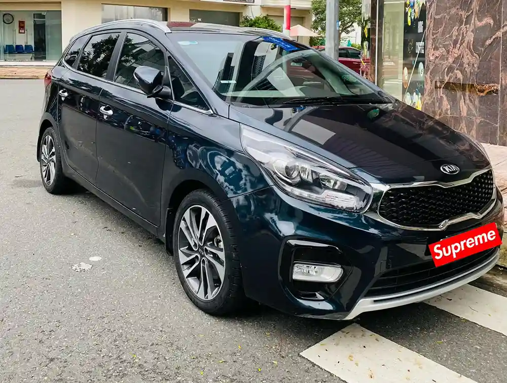 Cho thuê xe 7 chỗ Kia Rondo 2019